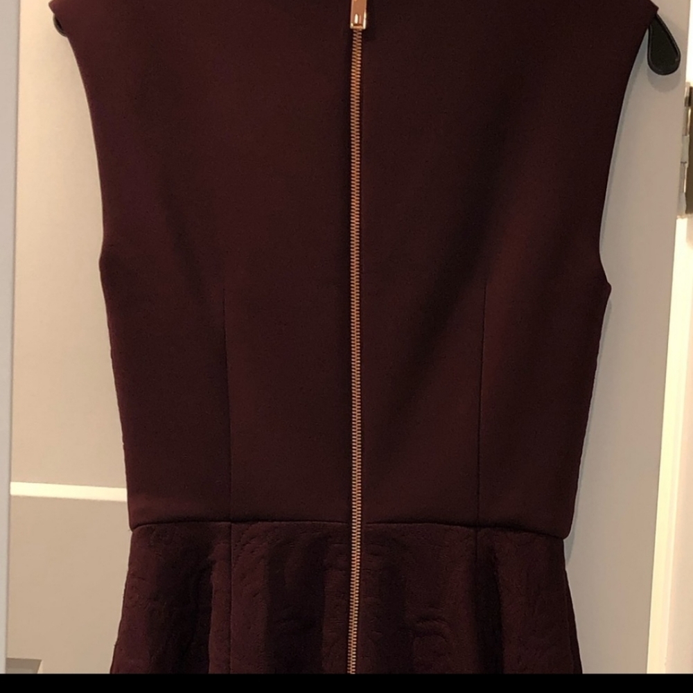 Dress - Picture 3 of 6